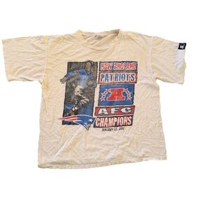 VTG 1997 NEW ENGLAND PATRIOTS STARTER T SHIRT SIZE L USED